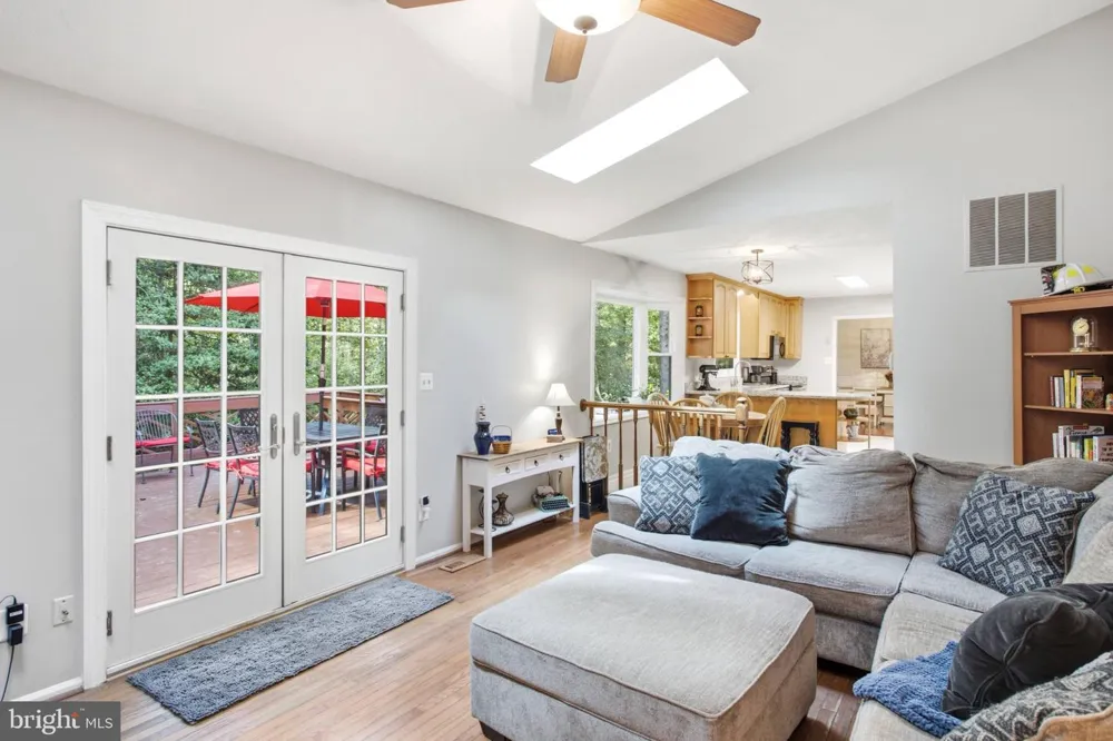 11154 STONEBROOK DRIVE Manassas, VA 20112