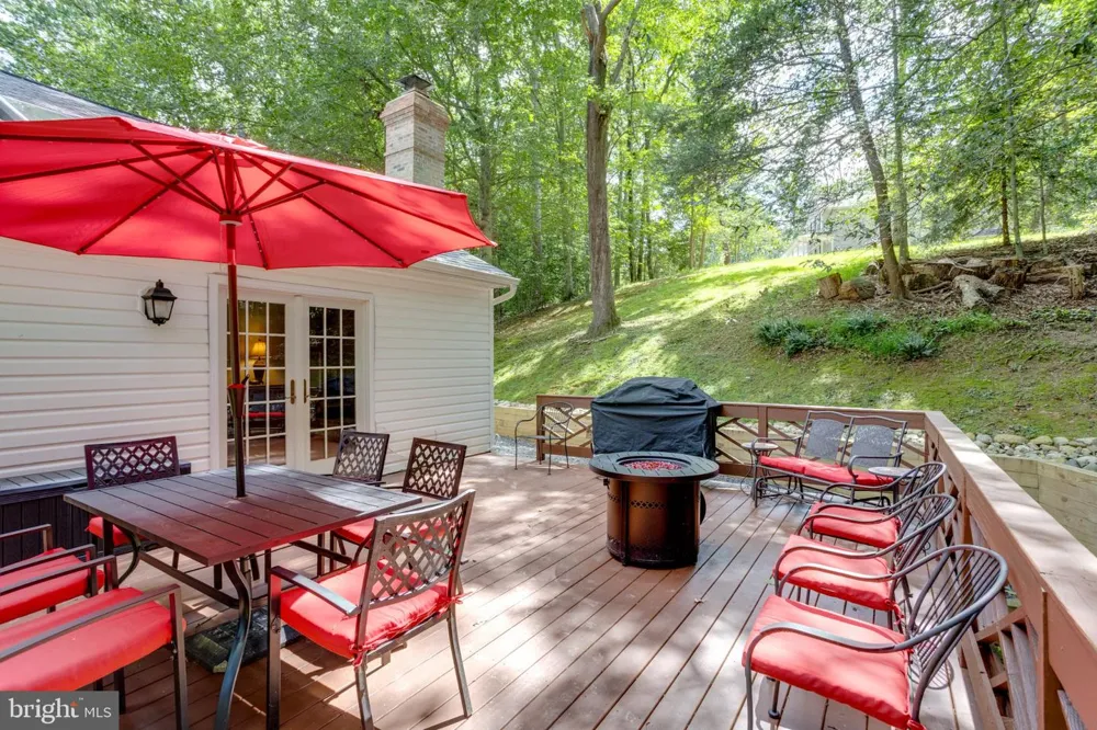 11154 STONEBROOK DRIVE Manassas, VA 20112