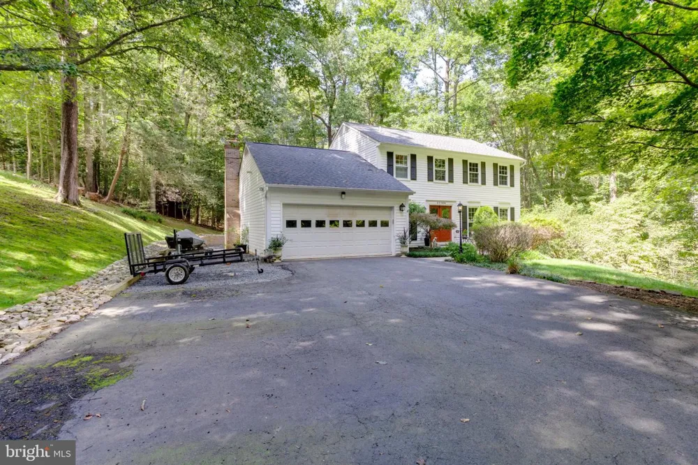11154 STONEBROOK DRIVE Manassas, VA 20112
