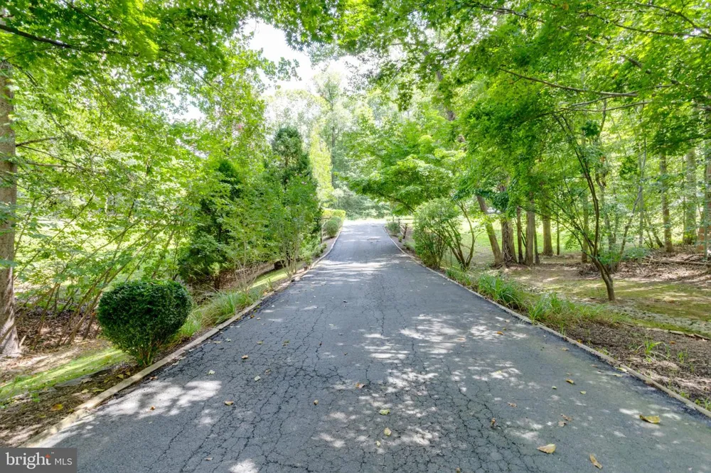11154 STONEBROOK DRIVE Manassas, VA 20112