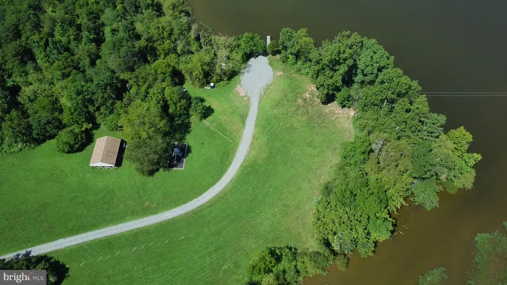 11154 STONEBROOK DRIVE Manassas, VA 20112