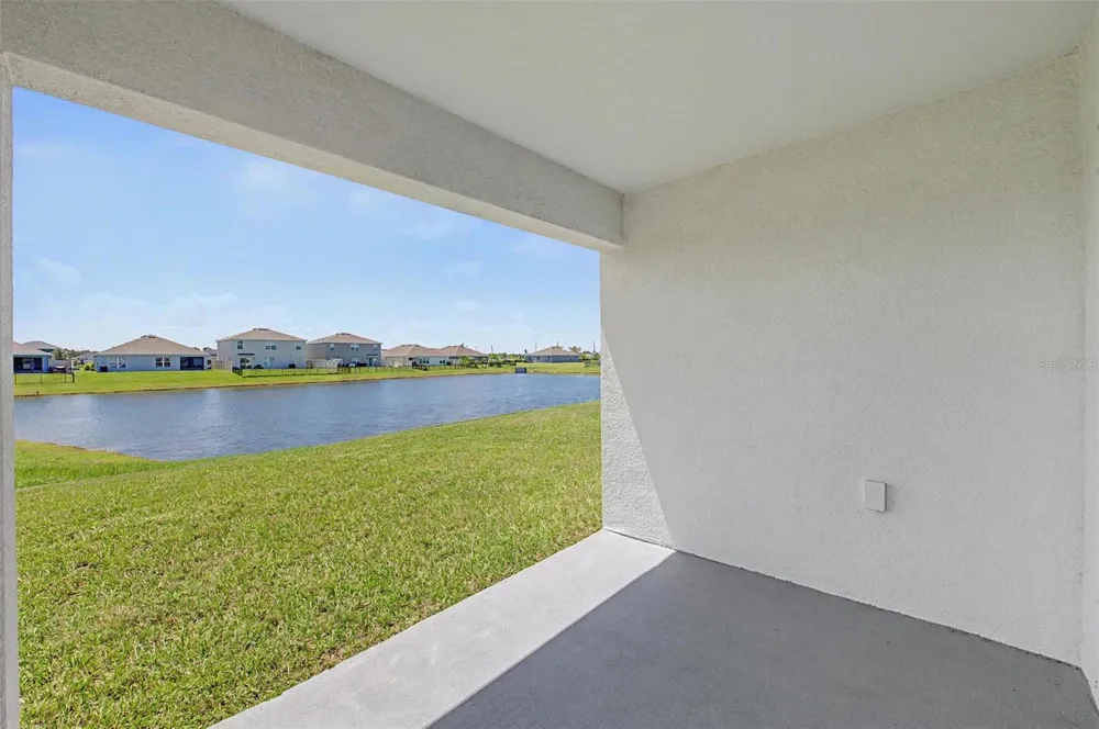 3733 112TH STREET E Palmetto, FL 34221