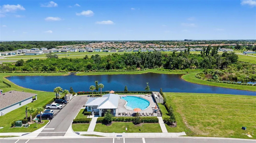 3733 112TH STREET E Palmetto, FL 34221