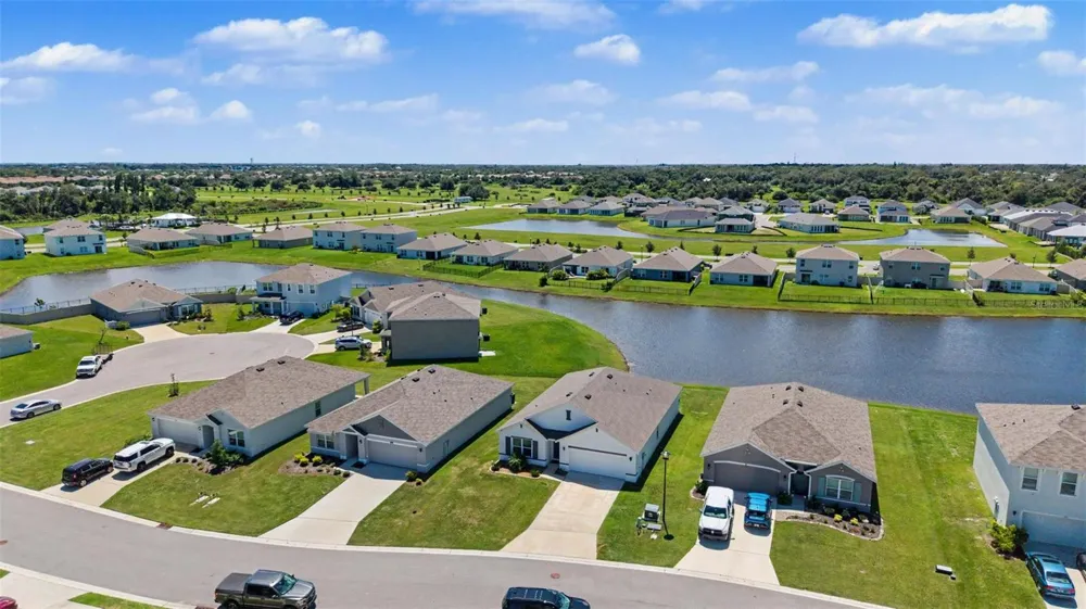 3733 112TH STREET E Palmetto, FL 34221
