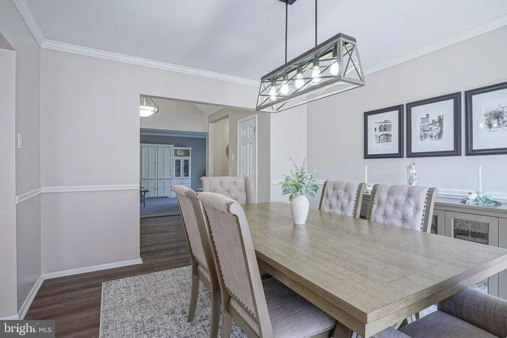 3 PEBBLE LANE Cherry Hill, NJ 08002