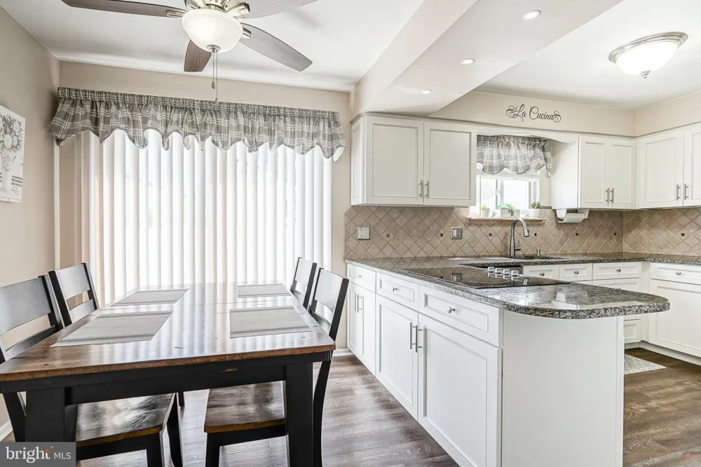 3 PEBBLE LANE Cherry Hill, NJ 08002
