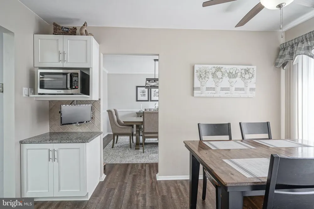 3 PEBBLE LANE Cherry Hill, NJ 08002