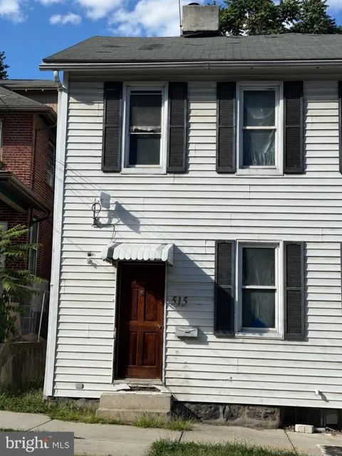 515 FAYETTE STREET