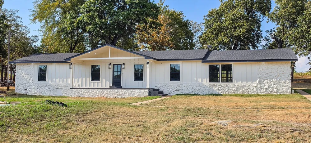 422311 E 1142 ROAD Eufaula, OK 74432