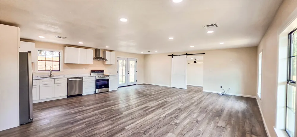 422311 E 1142 ROAD Eufaula, OK 74432