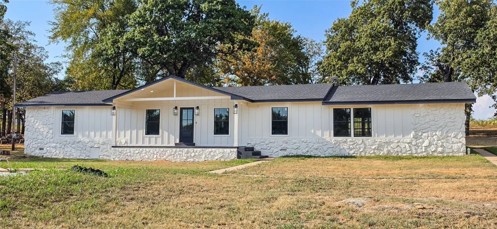 422311 E 1142 ROAD Eufaula, OK 74432