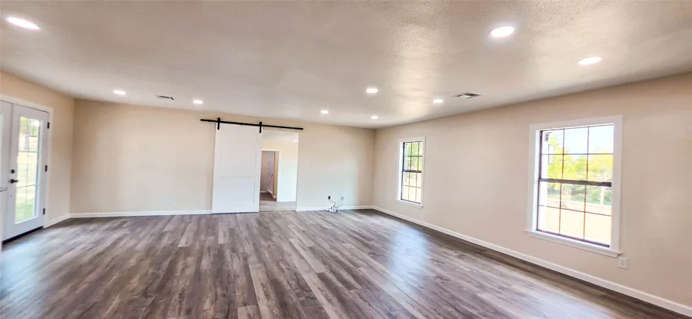 422311 E 1142 ROAD Eufaula, OK 74432