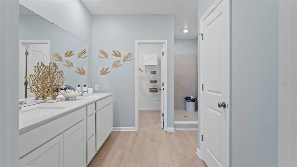 3158 MINDFULLNESS DRIVE Clermont, FL 34714