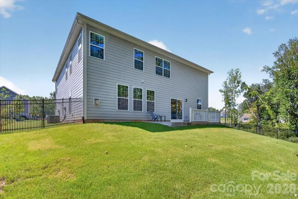 166 Aviendha Lane Troutman, NC 28166