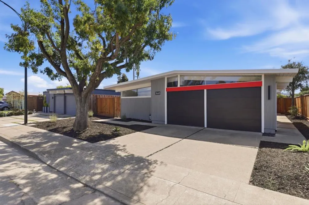 1648 Wolfe Drive San Mateo, CA 94402