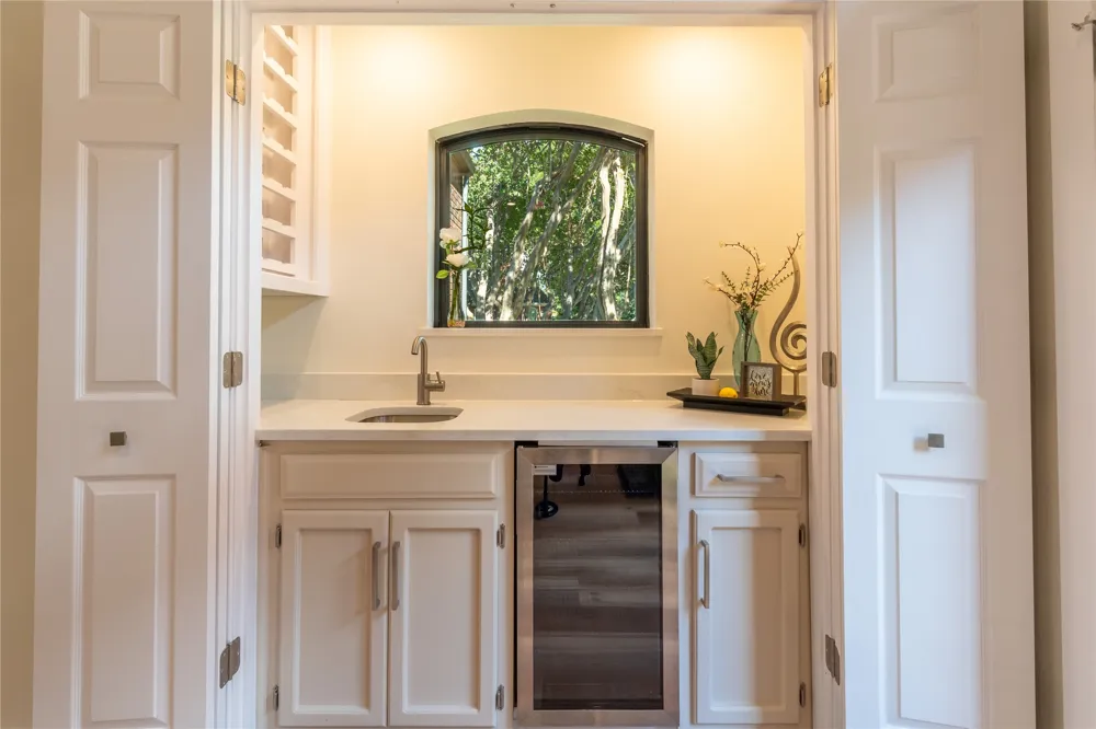5615 Encore Drive Dallas, TX 75240