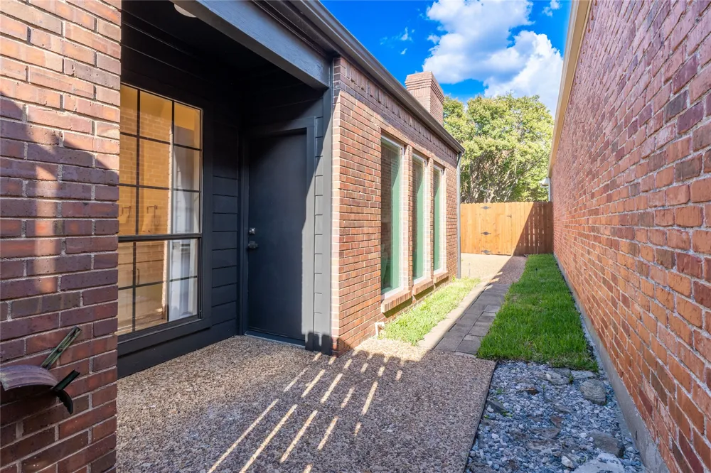 5615 Encore Drive Dallas, TX 75240
