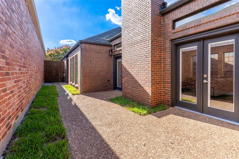 5615 Encore Drive Dallas, TX 75240