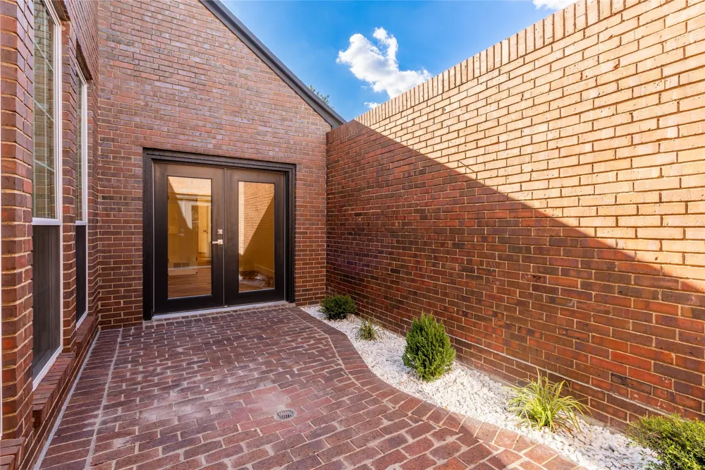 5615 Encore Drive Dallas, TX 75240