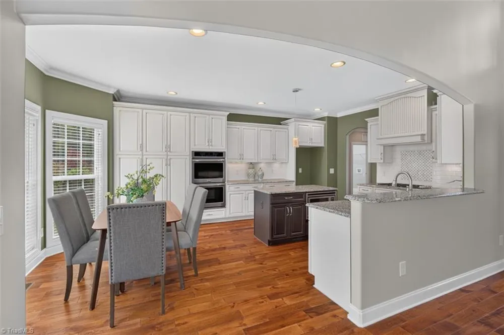 7807 Winterbourne Drive Summerfield, NC 27358
