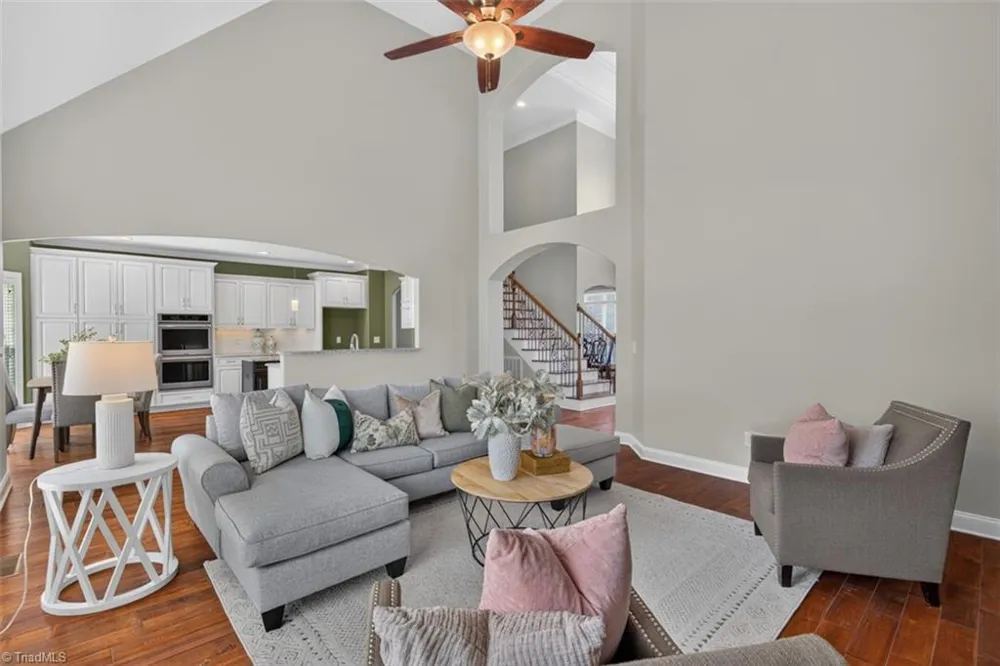 7807 Winterbourne Drive Summerfield, NC 27358