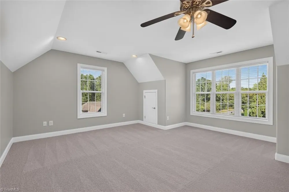 7807 Winterbourne Drive Summerfield, NC 27358