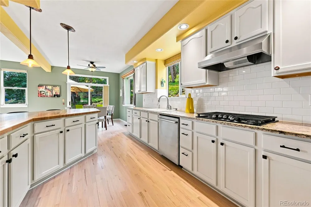 3425 Woody Creek Evergreen, CO 80439