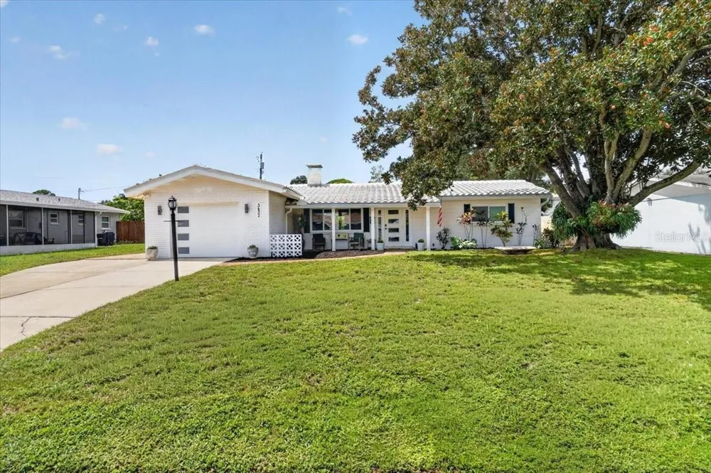 3432 79TH STREET St Petersburg, FL 33710