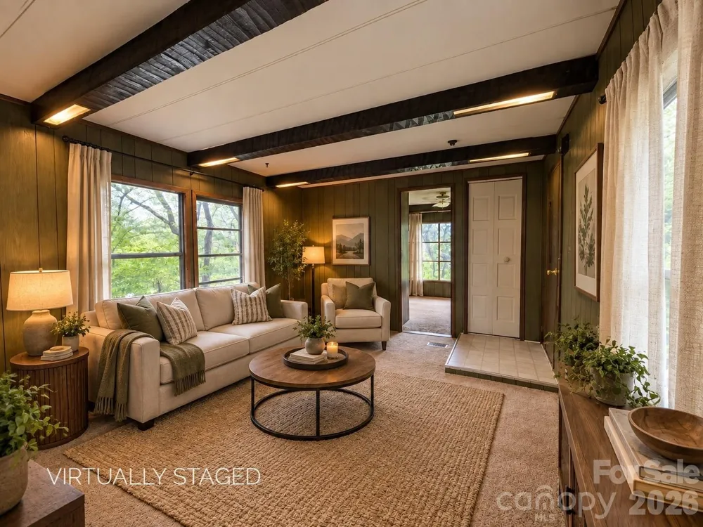 1491 Prices Creek Road Burnsville, NC 28714