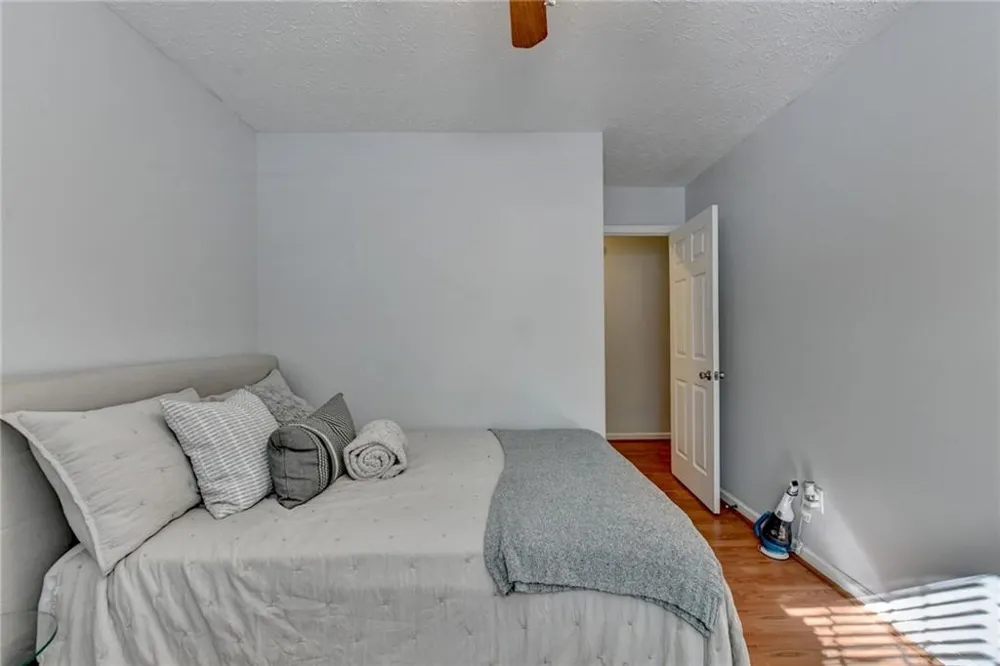 16 River Oak Court Dawsonville, GA 30534