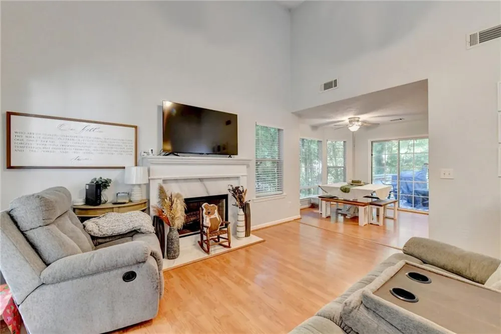 16 River Oak Court Dawsonville, GA 30534