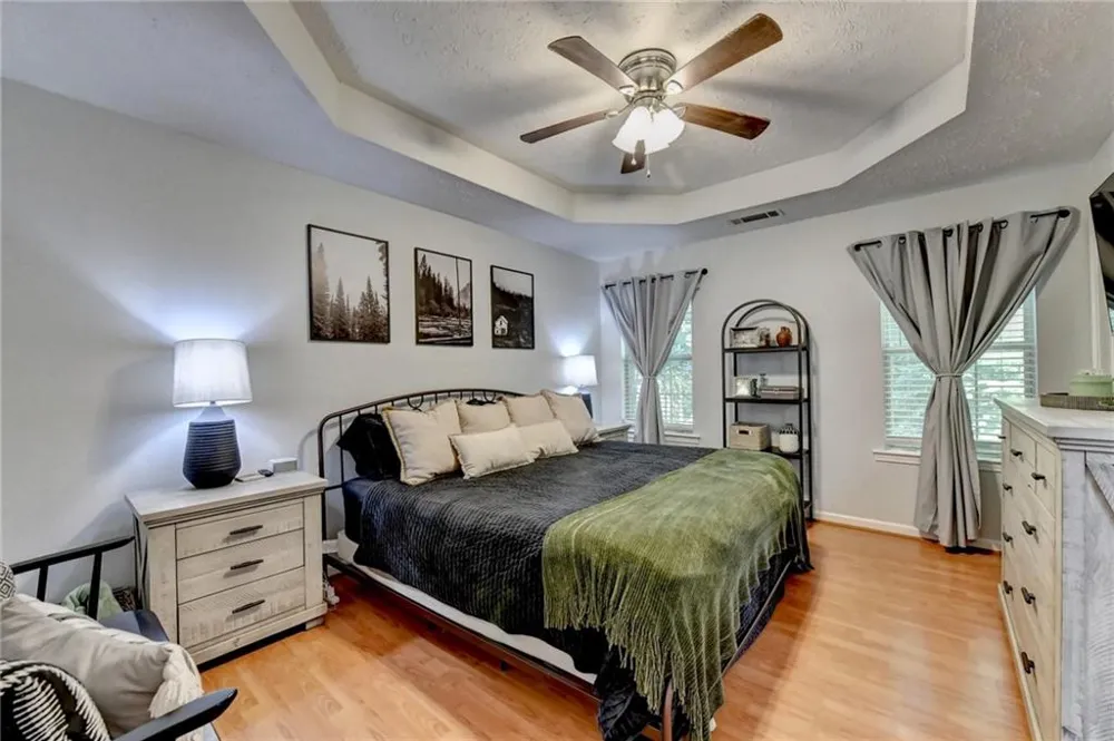 16 River Oak Court Dawsonville, GA 30534