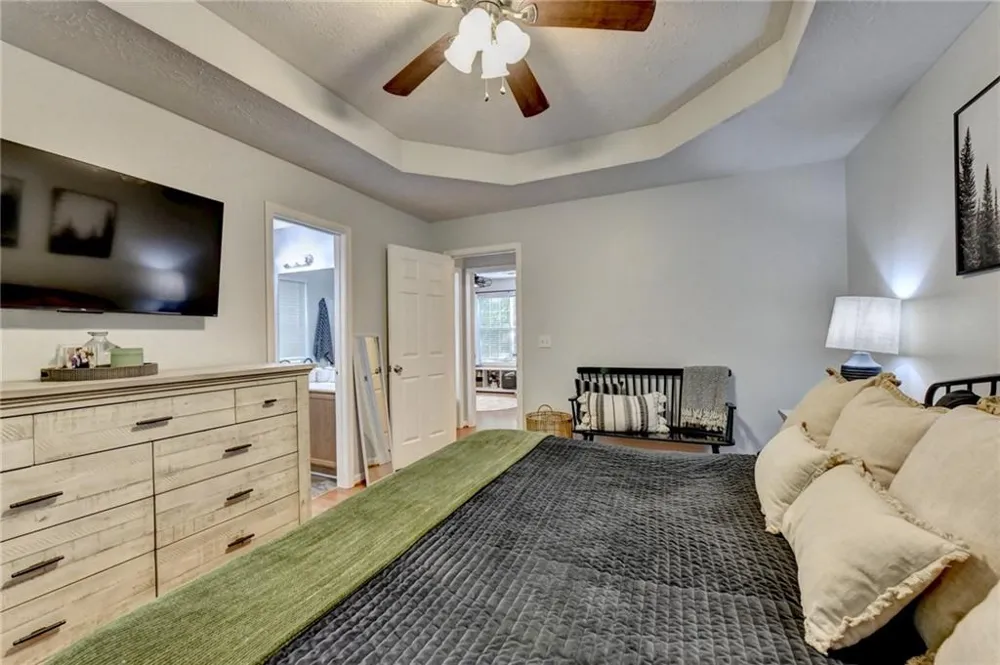 16 River Oak Court Dawsonville, GA 30534