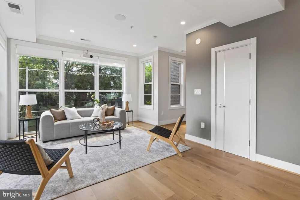 433 PARK ROAD NW #2 Washington, DC 20010
