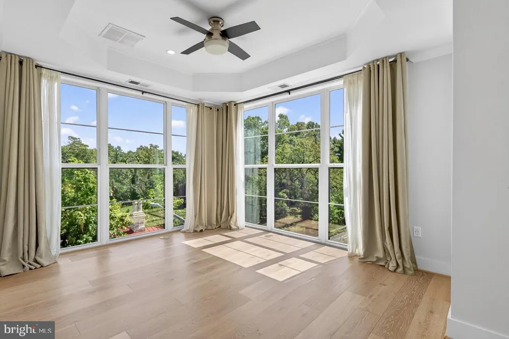 433 PARK ROAD NW #2 Washington, DC 20010