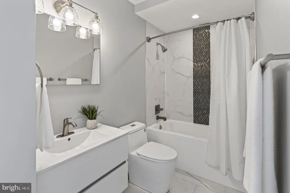433 PARK ROAD NW #2 Washington, DC 20010