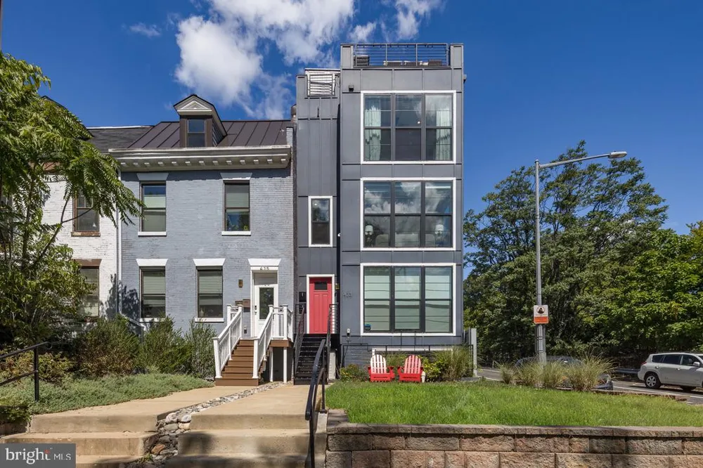 433 PARK ROAD NW #2 Washington, DC 20010