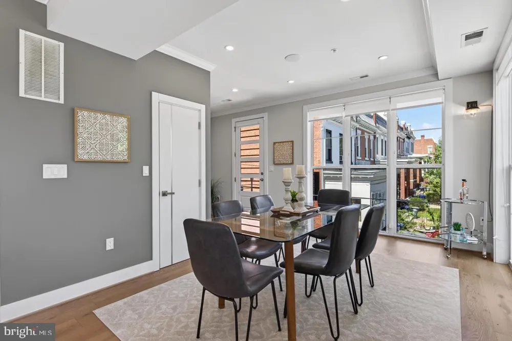 433 PARK ROAD NW #2 Washington, DC 20010