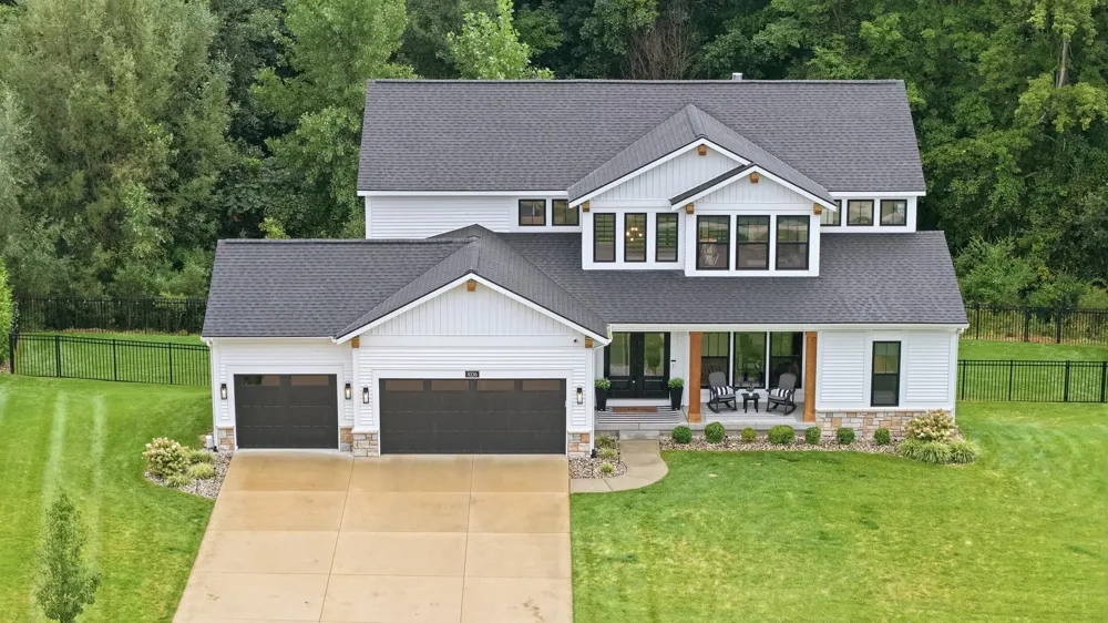 9336 Sunset Ridge Drive NE Algoma Township, MI 49341
