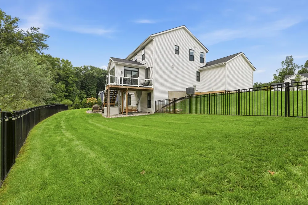 9336 Sunset Ridge Drive NE Algoma Township, MI 49341