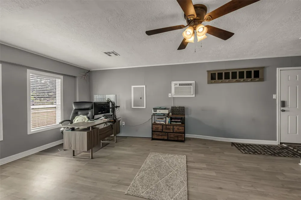 10337 County Road 174 Anderson, TX 77830