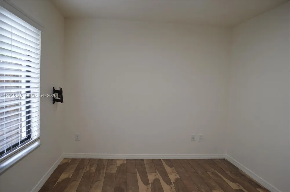 13304 SW 102nd Ter Miami, FL 33186