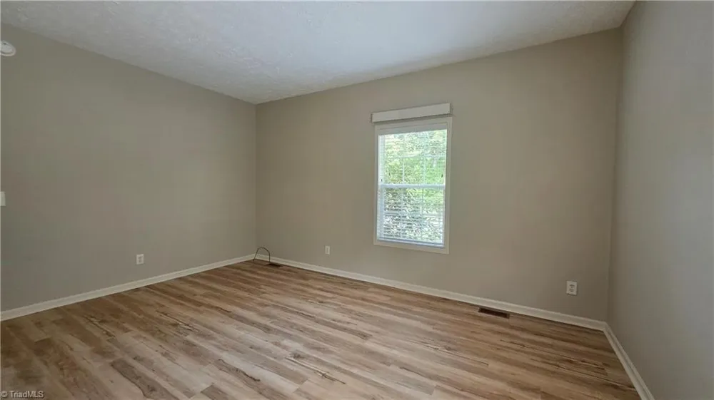 1096 Tuttle Road Rural Hall, NC 27045