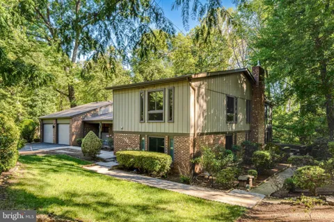 9022 TRAILRIDGE COURT