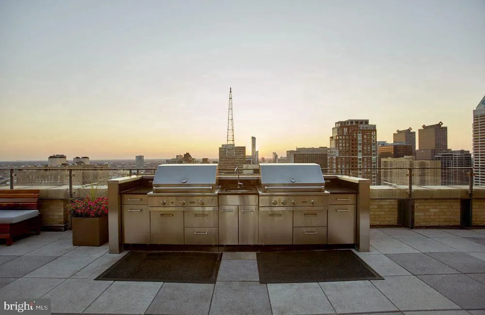 1616 WALNUT STREET #2210 Philadelphia, PA 19103