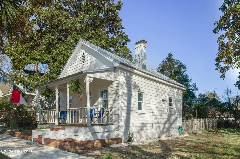 911 Dock Street Wilmington, NC 28401