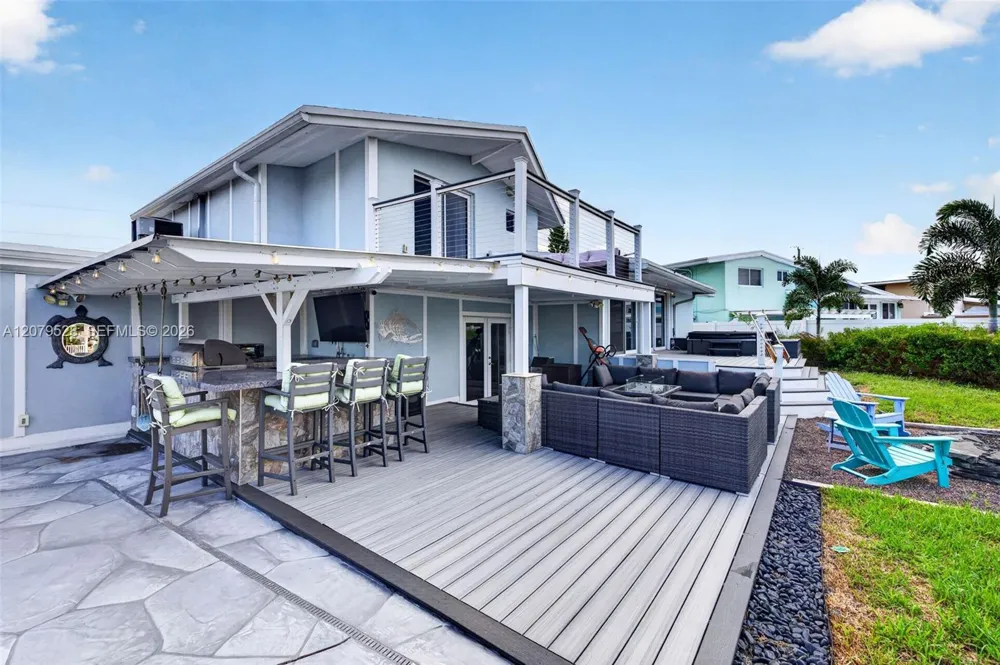 2518 Tortugas Ln Fort Lauderdale, FL 33312
