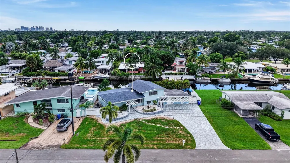 2518 Tortugas Ln Fort Lauderdale, FL 33312