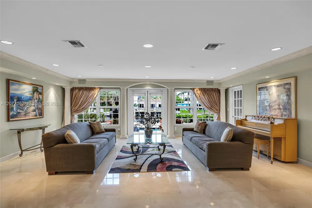 2523 SE 13th St Pompano Beach, FL 33062