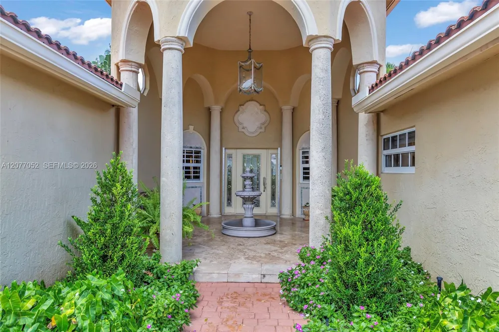 2523 SE 13th St Pompano Beach, FL 33062